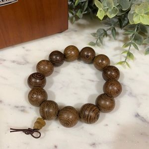 wooden buddha bracelet